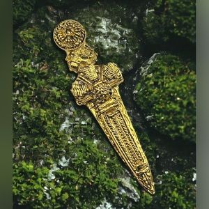 Vintage Brass Kilt Pin Brooch